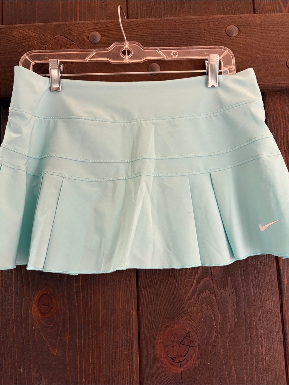 Nike Women's Mint Pleated Athletic Skirt